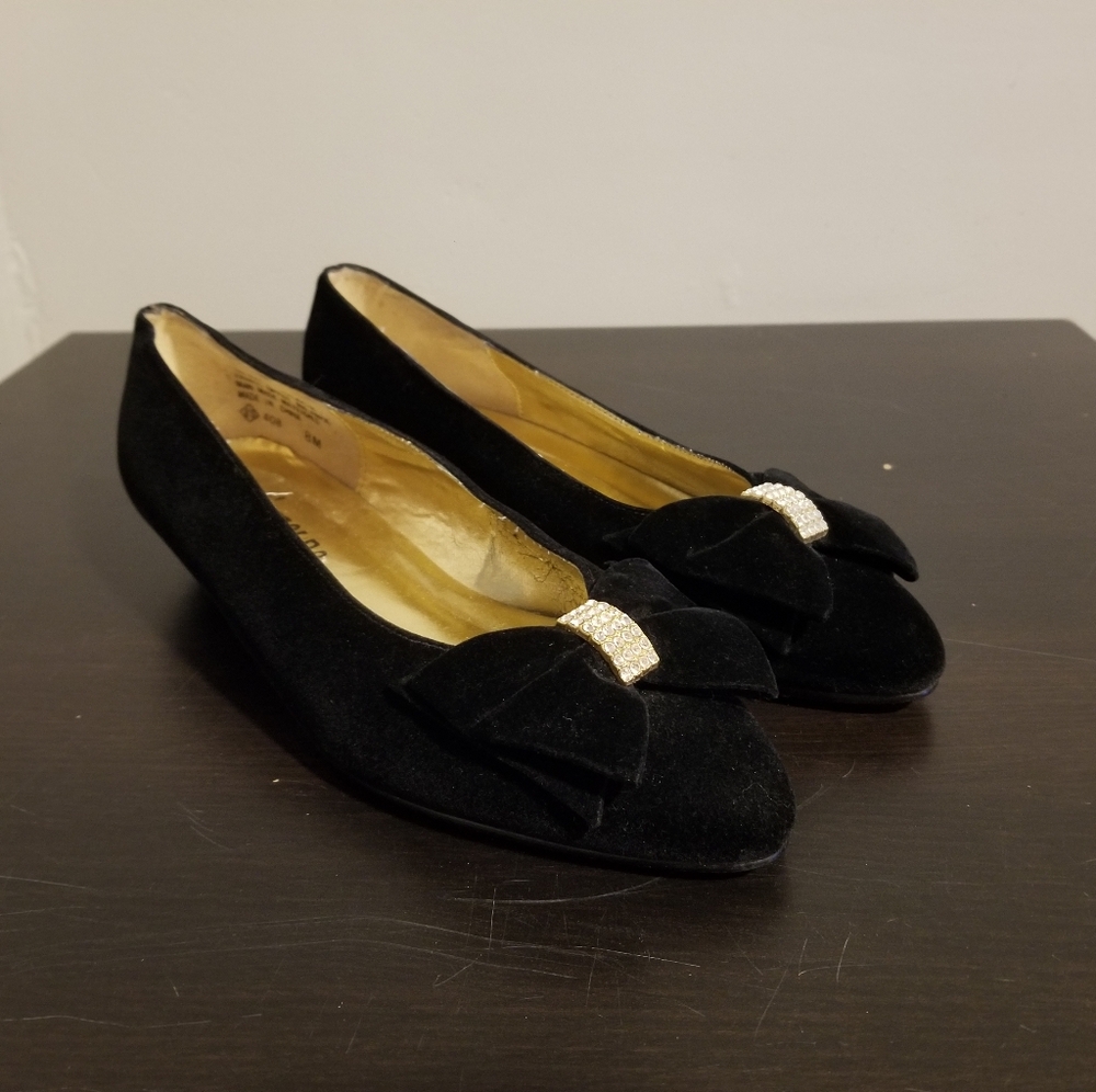 ELLEMENNO VINTAGE BLACK VELVET BALLET FLATS PREPPY FORMAL VENICE 80S RETRO BOWS